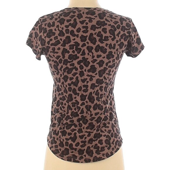 Abercrombie & Fitch Knotted Crew Tee Animal Print - Picture 2 of 11